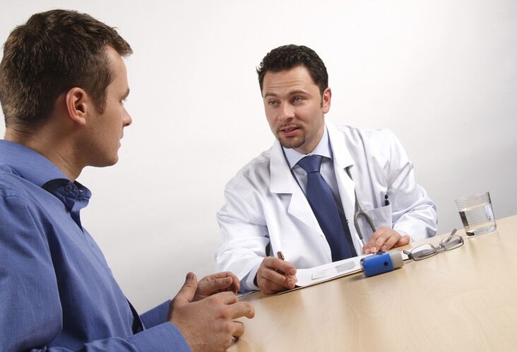 consultazione con un medico prima dell’intervento di ingrandimento del pene